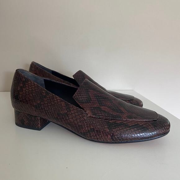 Vince Fauna Slip On Snakeskin Print Brown Leather Loafers Size 9.5 - Picture 1 of 8